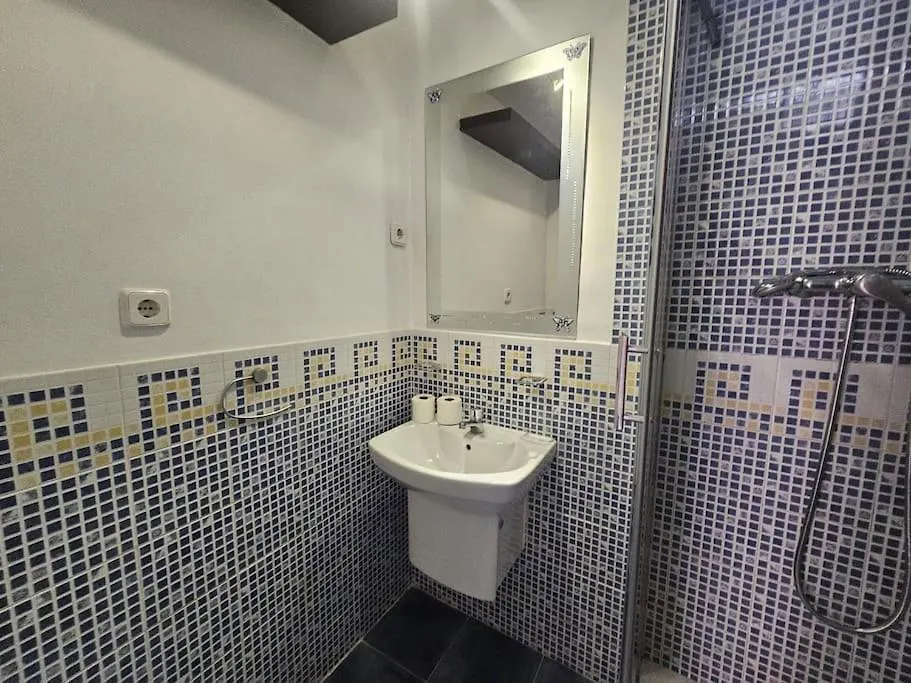 Apartamento único en Lucero-1